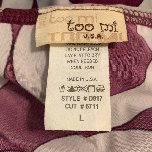 SUPER SEXY halter top geometric pattern. Padded bra. From TOO MI. Size L. - Picture 9 of 10